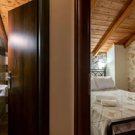 Maritina Houses Holiday home Anafonitria