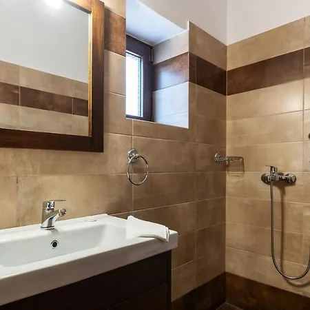 Holiday home Maritina Houses Anafonitria